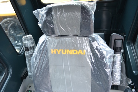 Hyundai R210