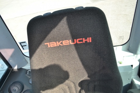 Takeuchi TB240